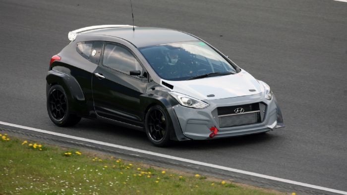 Ένα πρωτότυπο 2λιτρο turbo Hyundai i30 θα συμμετάσχει στον 24ωρο αγώνα αντοχής του Nurburgring, στα πλαίσια της εξέλιξής του, ώστε να αποτελέσει το 1ο